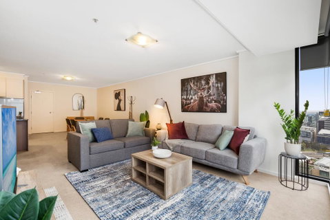 Luxe 2-Bed Apartment With River Views Near Casino - Palm Beach Accommodation 0