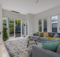 Luxe in Elwood - Palm Beach Accommodation