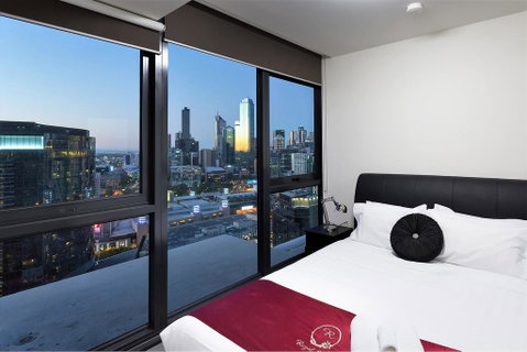 Luxury Apartments By Royal Stays - Palm Beach Accommodation 1