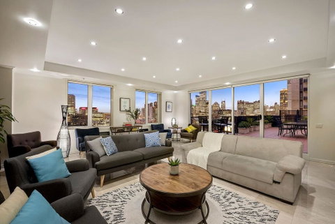 Luxury Penthouse 3BDR Inner City LRG Group WIFI - Palm Beach Accommodation 0