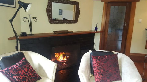 Lynton Lane - Palm Beach Accommodation 2