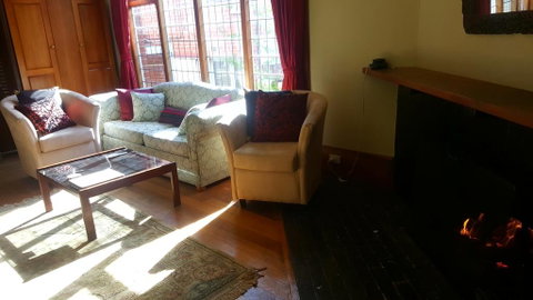 Lynton Lane - Palm Beach Accommodation 0