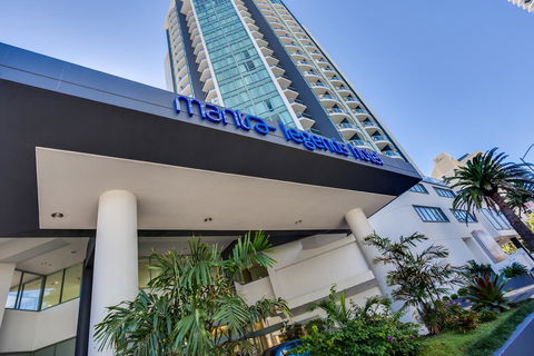 Mantra Legends Hotel - Palm Beach Accommodation 1