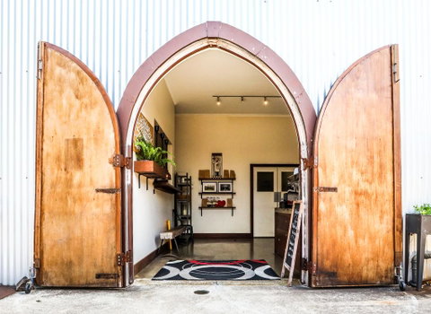Mason Winery - Palm Beach Accommodation 1