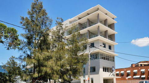 MEDISTAY - Palm Beach Accommodation 0