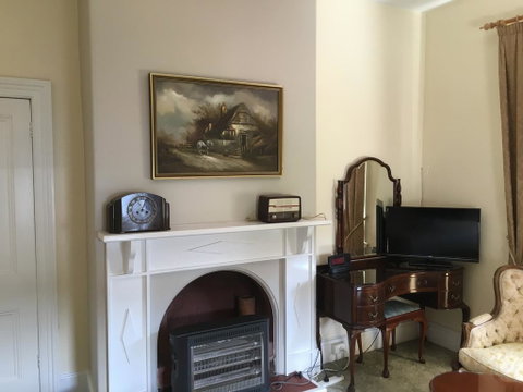 Meriam Bed And Breakfast - Palm Beach Accommodation 2