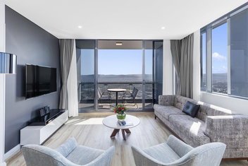 Meriton Suites Southport with Palm Beach Accommodation