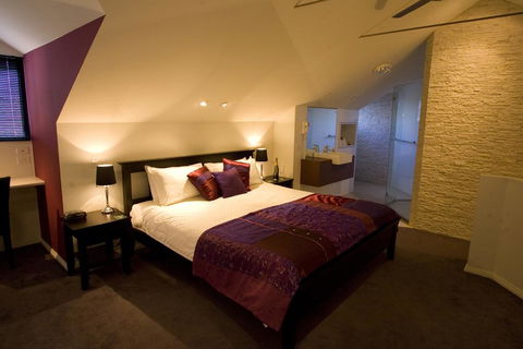 Merlot Verdelho Townhouses - Palm Beach Accommodation 0