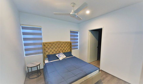 MERRIFIELD Foothill Suites - RELAXING LIFETYLE CHOICE - Palm Beach Accommodation 2