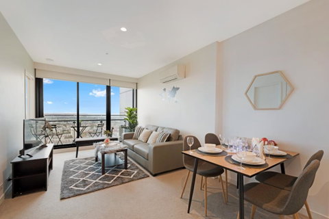 MH011#A Sense Of Flying Between The Ocean And Sky - Palm Beach Accommodation 0