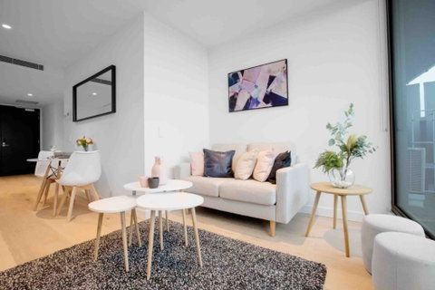 MH013 # Memory Pieces - Palm Beach Accommodation 0