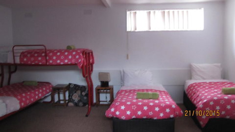 Mid Valley Motel - Palm Beach Accommodation 1