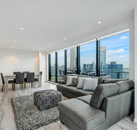 MJ Shortstay Apartments - Platinum Tower - Palm Beach Accommodation