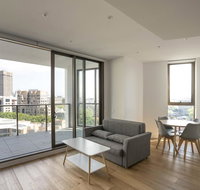 Modern Apartment in Darling Harbour - Palm Beach Accommodation