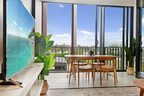 Modern Luxury Apartment In The Heart Of Sydney CBD - Palm Beach Accommodation 1