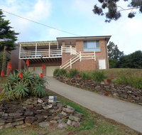 Mountain View Beach House - Palm Beach Accommodation