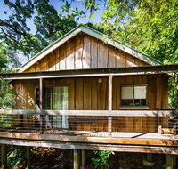 Mt Glorious Getaways - Palm Beach Accommodation