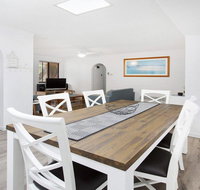 My Coastal Getaway - cafes beaches rainforest - Palm Beach Accommodation