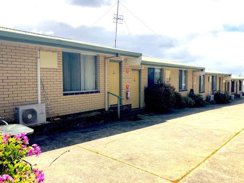 Augusta Escape Holiday Units - Palm Beach Accommodation 0