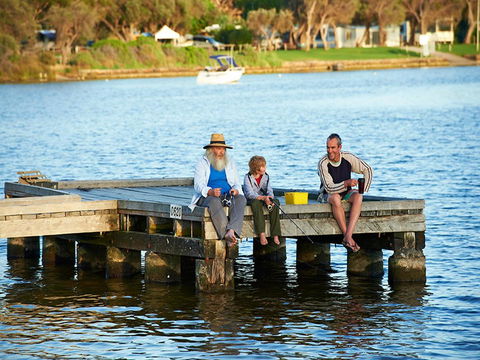 Augusta Escape Holiday Units - Palm Beach Accommodation 42