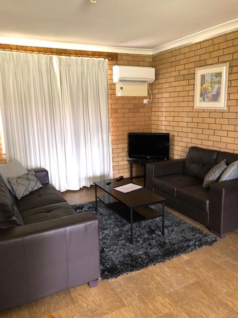 Augusta Escape Holiday Units - Palm Beach Accommodation 37