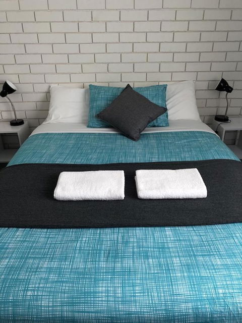 Augusta Escape Holiday Units - Palm Beach Accommodation 7