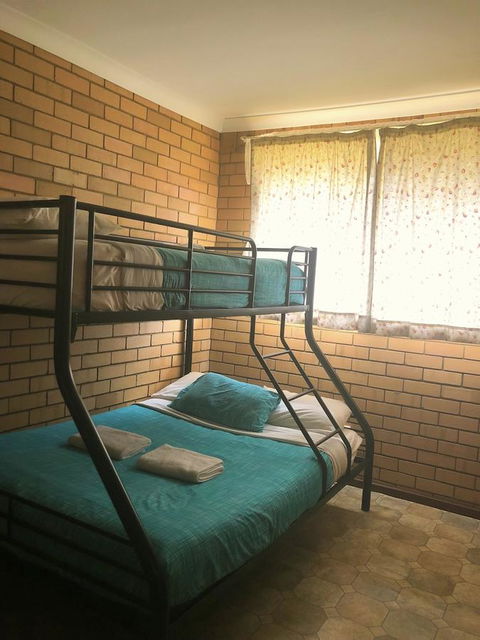 Augusta Escape Holiday Units - Palm Beach Accommodation 25