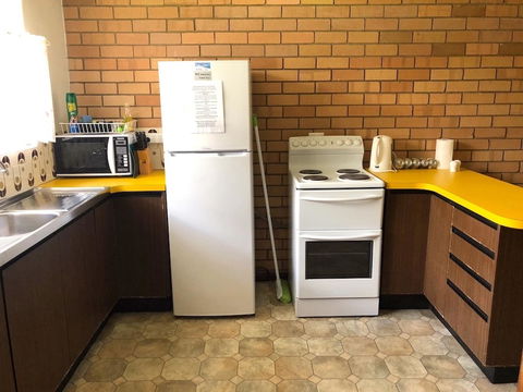 Augusta Escape Holiday Units - Palm Beach Accommodation 23