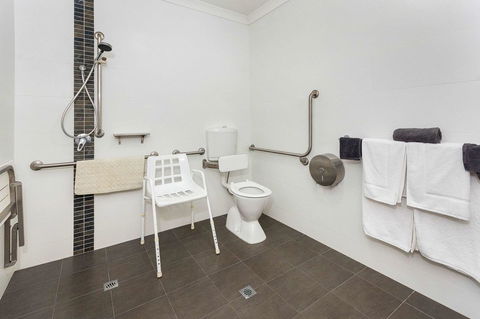 Quality Hotel Bayswater - Palm Beach Accommodation 8