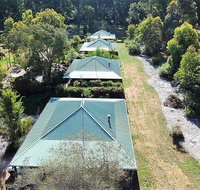 Treenbrook Cottages - Palm Beach Accommodation