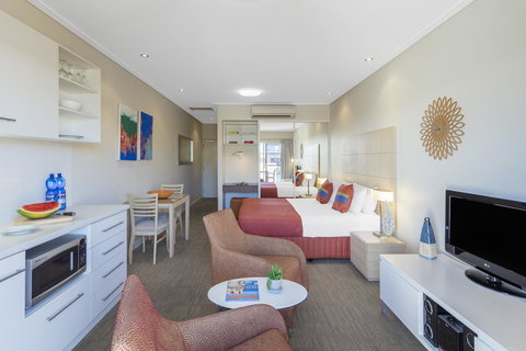 Nesuto Geraldton - Palm Beach Accommodation 13