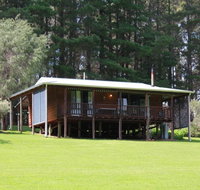 Hawke Brook Chalets - Palm Beach Accommodation