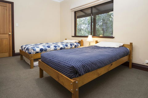 A Hidden Bush Delight - Palm Beach Accommodation 22