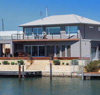 Oceans Edge - Busselton - Palm Beach Accommodation