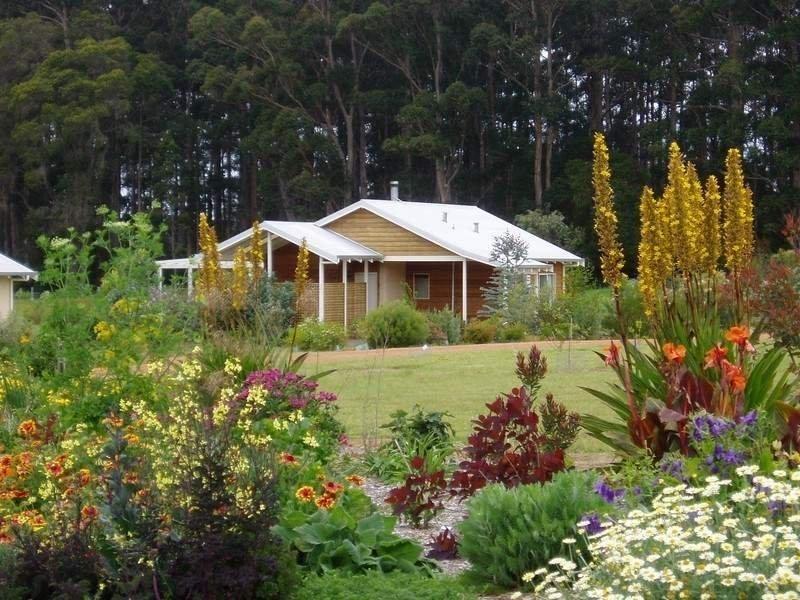 Channybearup WA Palm Beach Accommodation