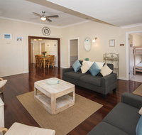Sea La Vie - Palm Beach Accommodation