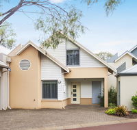 Beach Retreat - Busselton - Palm Beach Accommodation
