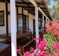Daisy Cottage - Palm Beach Accommodation