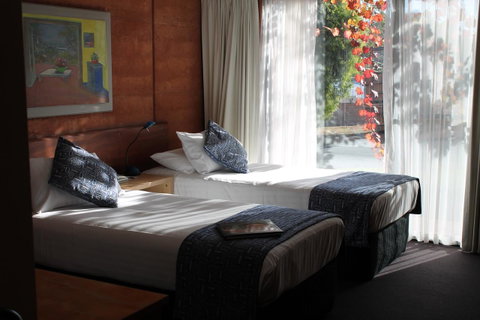 The Pemberton Hotel - Palm Beach Accommodation 6