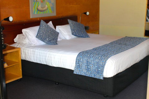 The Pemberton Hotel - Palm Beach Accommodation 2