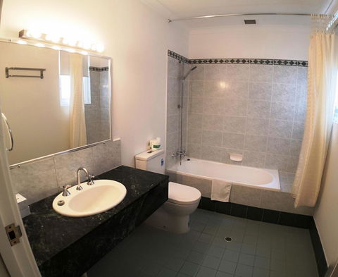 Criterion Hotel Perth - Palm Beach Accommodation 27