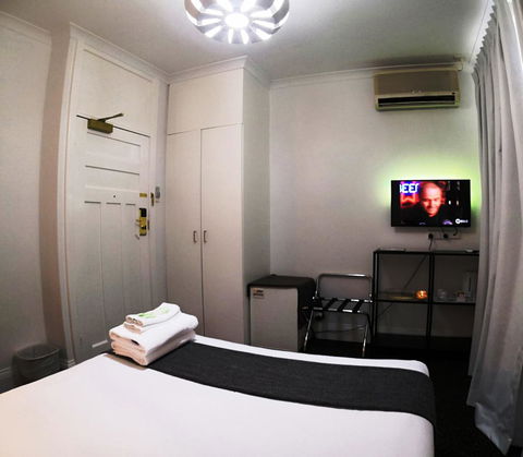 Criterion Hotel Perth - Palm Beach Accommodation 9