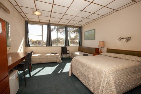 EUCLA MOTOR HOTEL - Palm Beach Accommodation 20