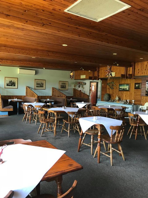 EUCLA MOTOR HOTEL - Palm Beach Accommodation 36