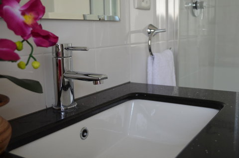 Ellard Bed & Breakfast - Palm Beach Accommodation 11