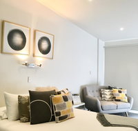 Sandy Bay Studio Apartment - Palm Beach Accommodation