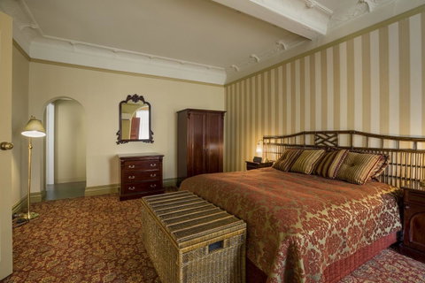 Hadley\'s Orient Hotel - Palm Beach Accommodation 25
