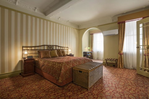 Hadley\'s Orient Hotel - Palm Beach Accommodation 26