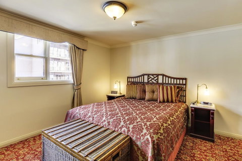 Hadley\'s Orient Hotel - Palm Beach Accommodation 18