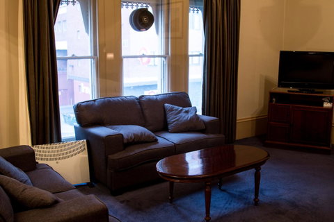 The Macquarie Hobart - Palm Beach Accommodation 17